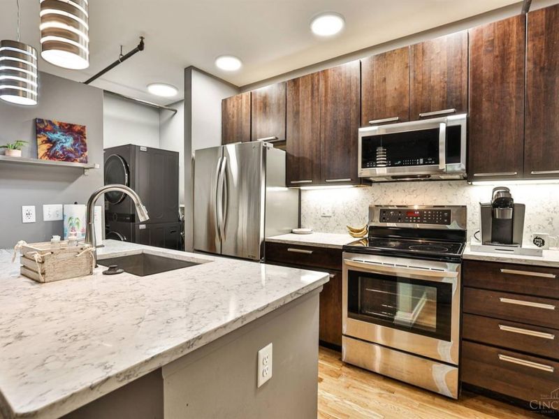 1415 Vine Street, Unit 201, Cincinnati, OH 45202 Photo 10