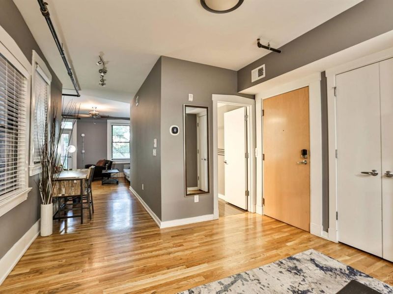 1415 Vine Street, Unit 201, Cincinnati, OH 45202 Photo 3