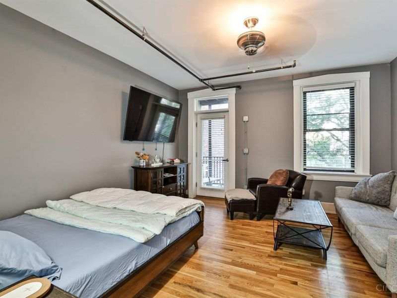1415 Vine Street, Unit 201, Cincinnati, OH 45202 Photo 4