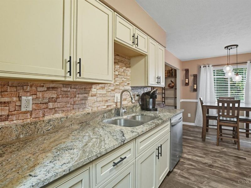 1535 Gelhot Drive, Unit 146, Fairfield, OH 45014 Photo 17