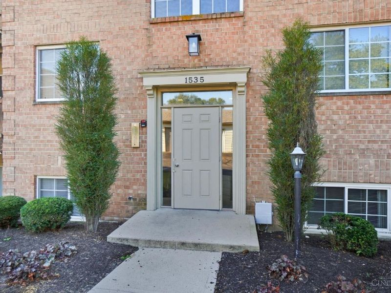 1535 Gelhot Drive, Unit 146, Fairfield, OH 45014 Photo 3
