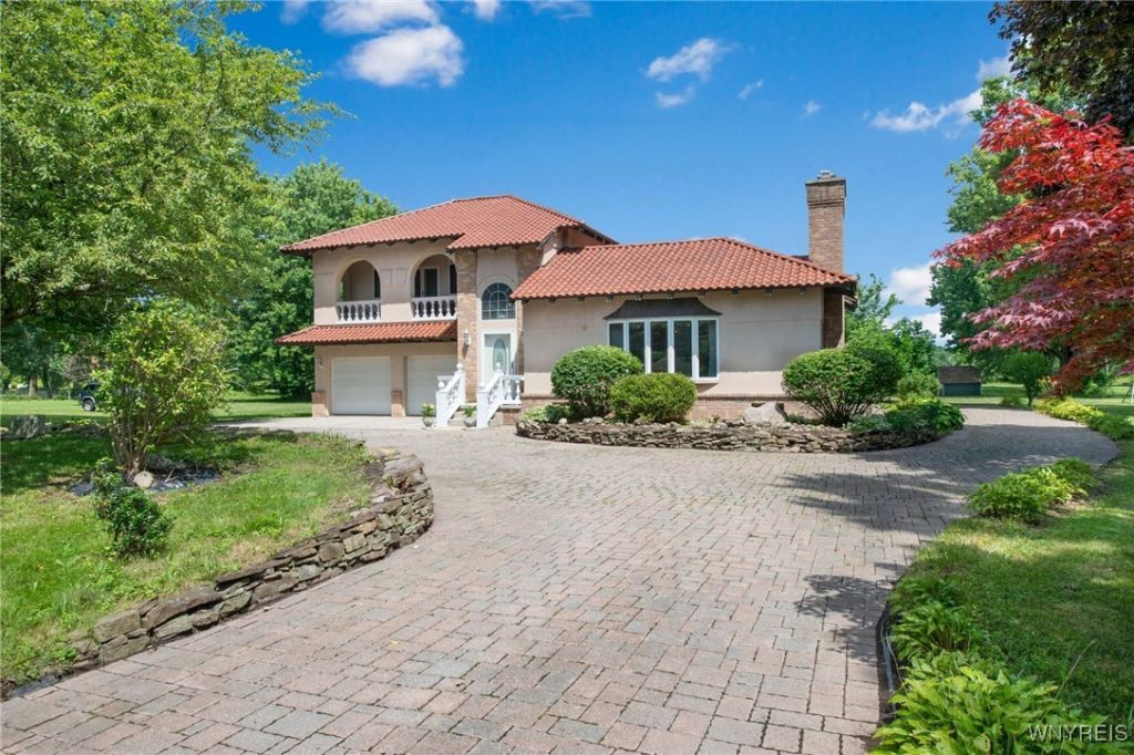 5275 Tonawanda Creek Road, North Tonawanda, NY 14120 Main Photo