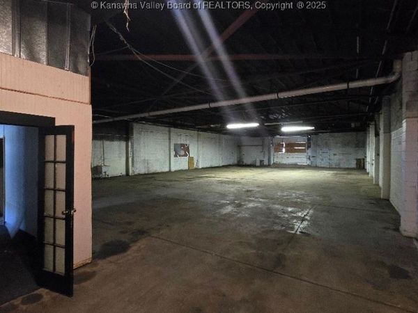 1008 6th Avenue, St Albans, WV 25177
