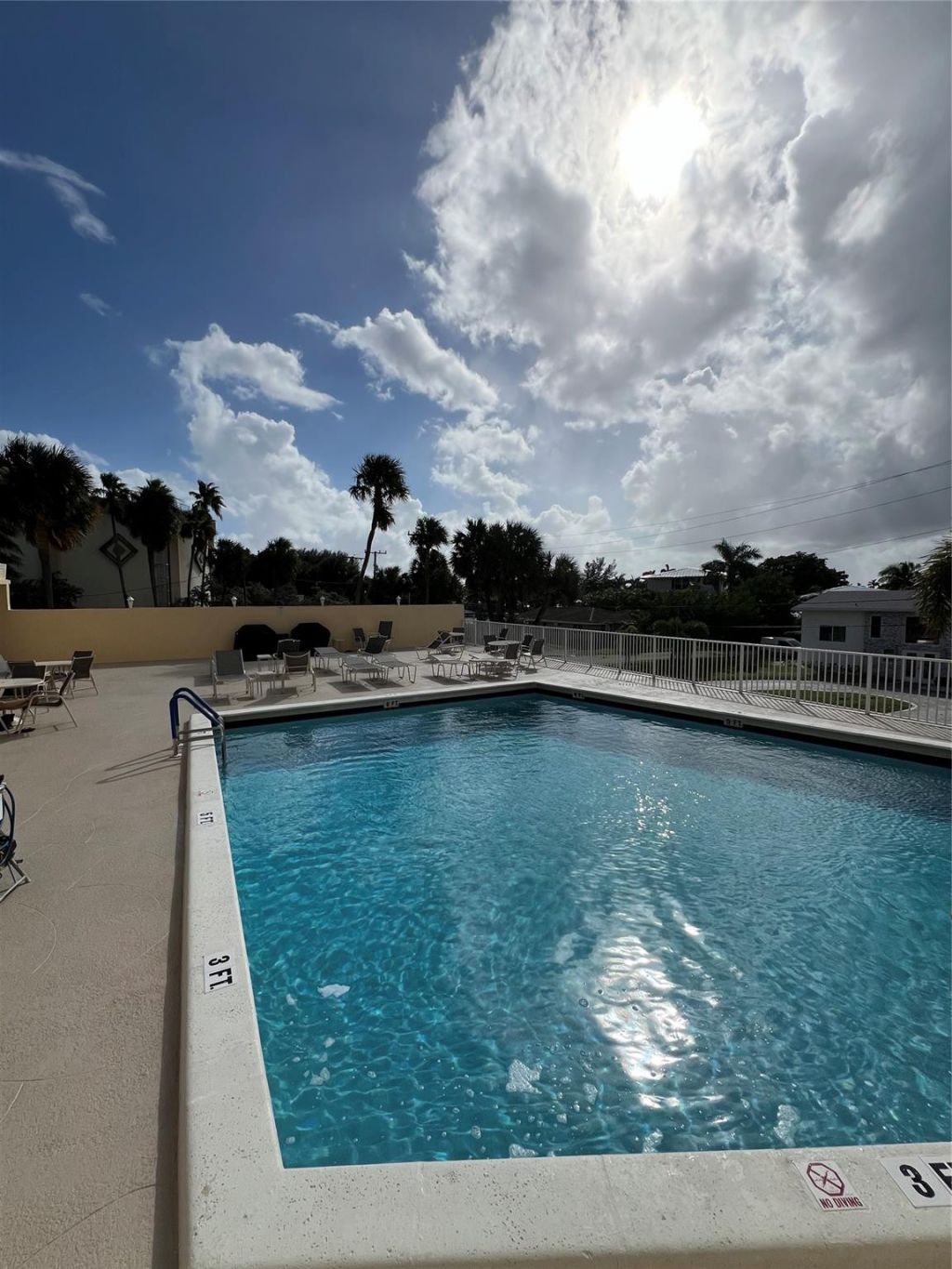 1200 Hibiscus Avenue, Unit 1501, Pompano Beach, FL 33062 Photo