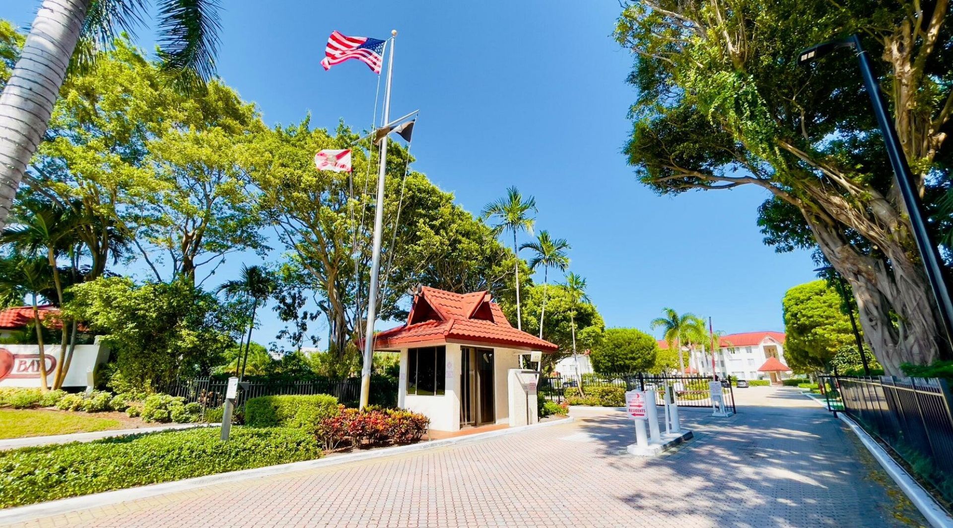 7030 Half Moon Circle, Unit 121, Hypoluxo, FL 33462 Photo