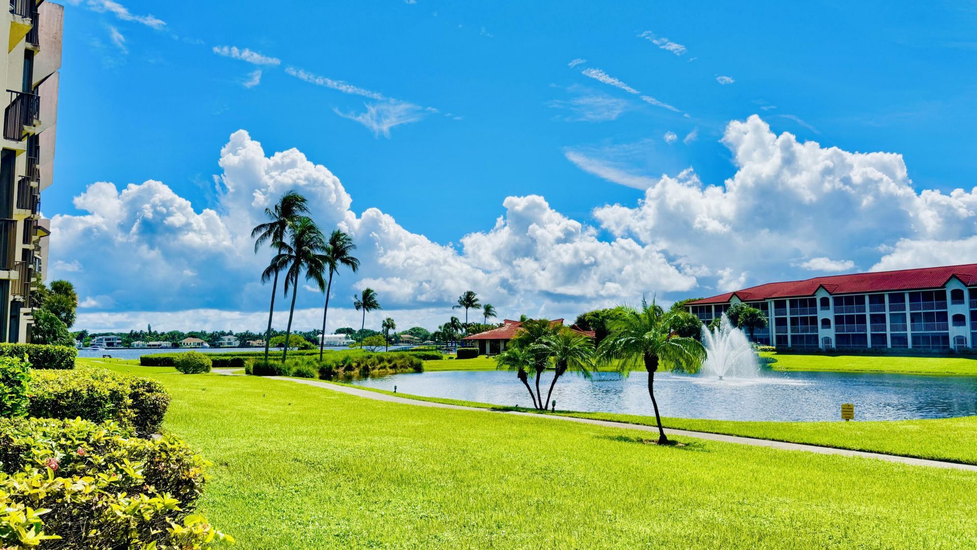 7030 Half Moon Circle, Unit 121, Hypoluxo, FL 33462 Photo