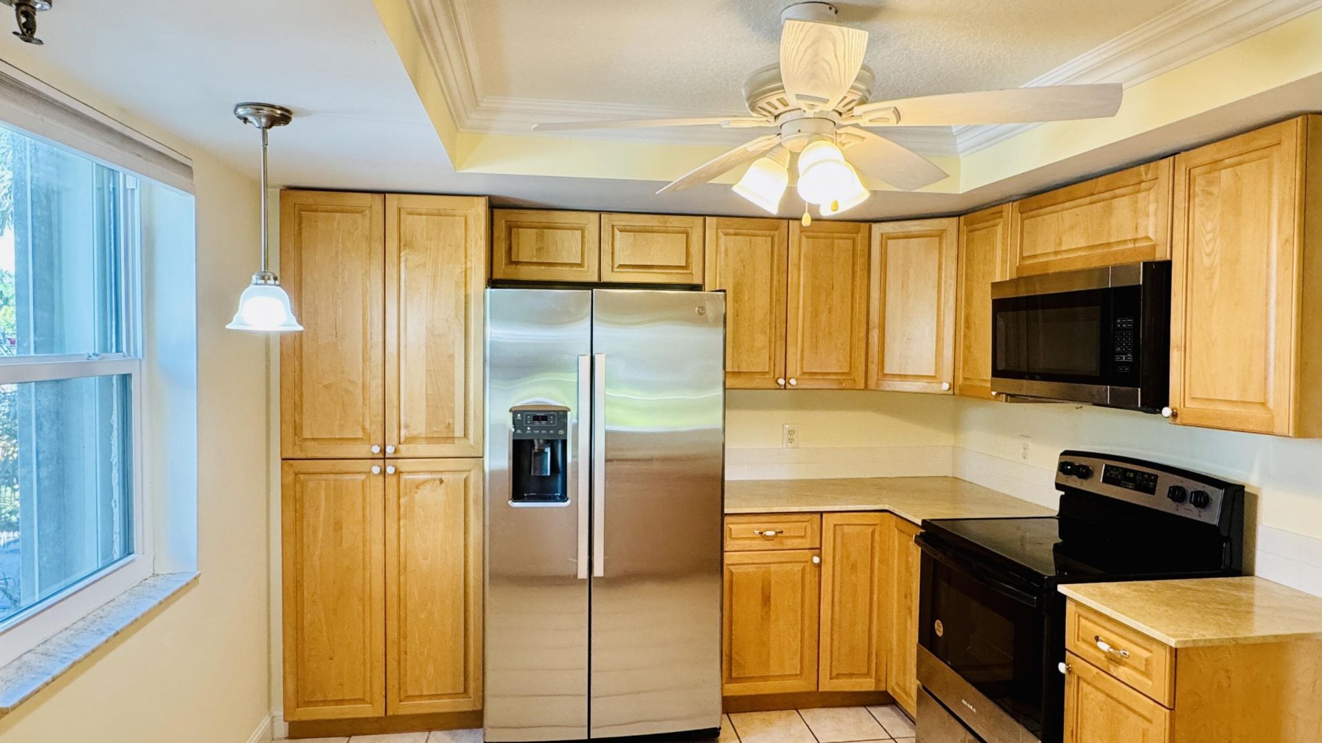 7030 Half Moon Circle, Unit 121, Hypoluxo, FL 33462 Photo