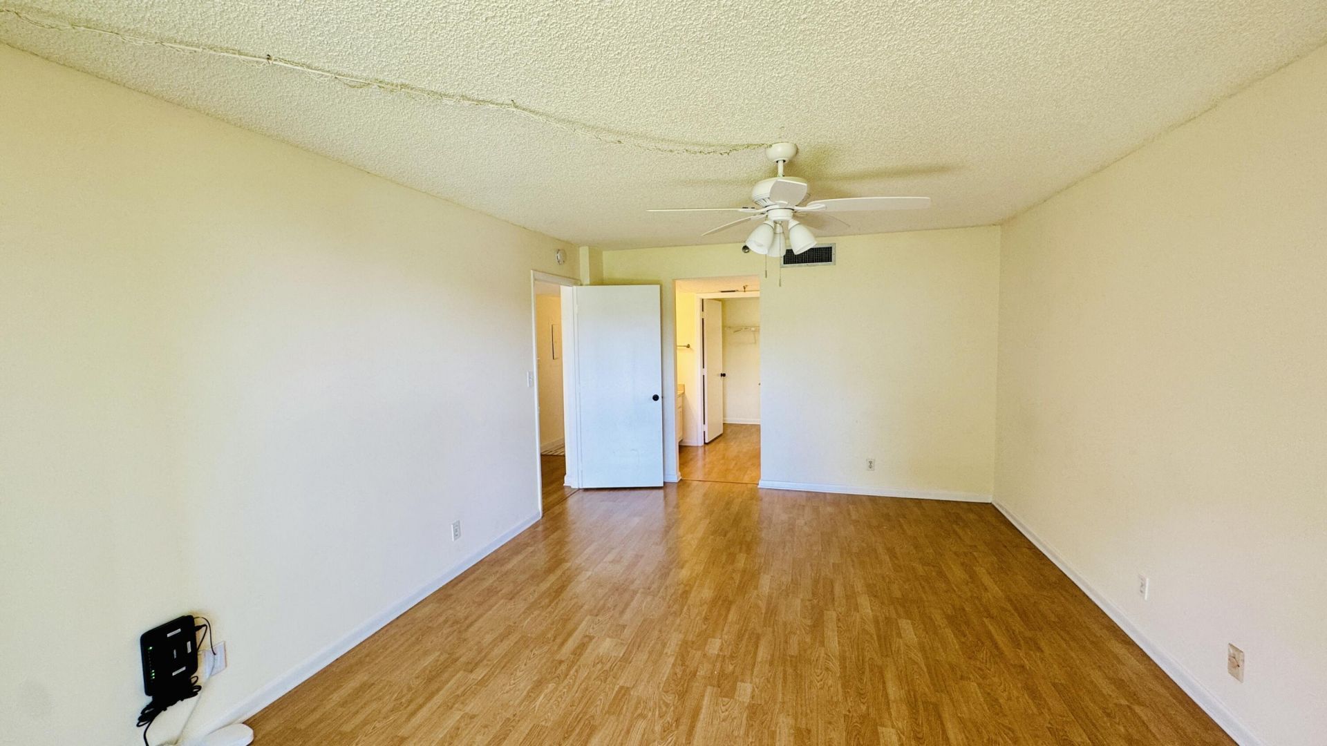 7030 Half Moon Circle, Unit 121, Hypoluxo, FL 33462 Photo