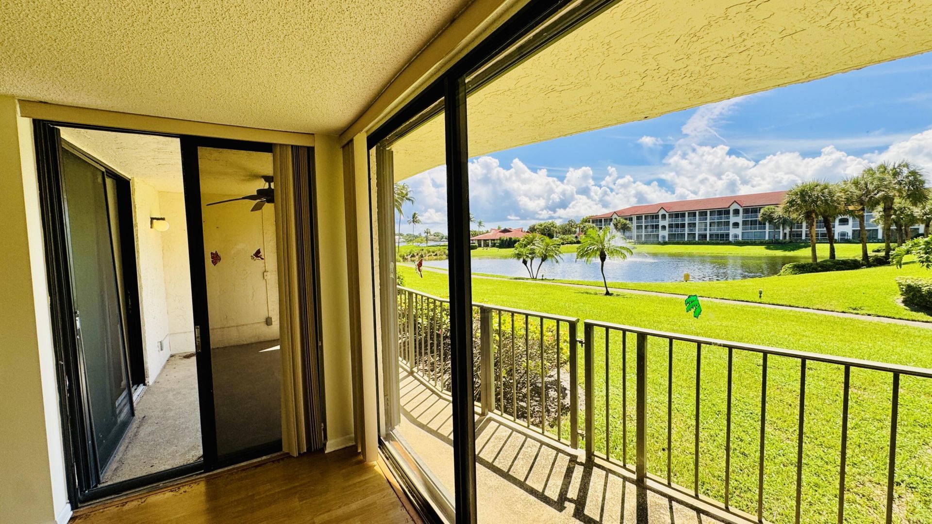 7030 Half Moon Circle, Unit 121, Hypoluxo, FL 33462 Photo
