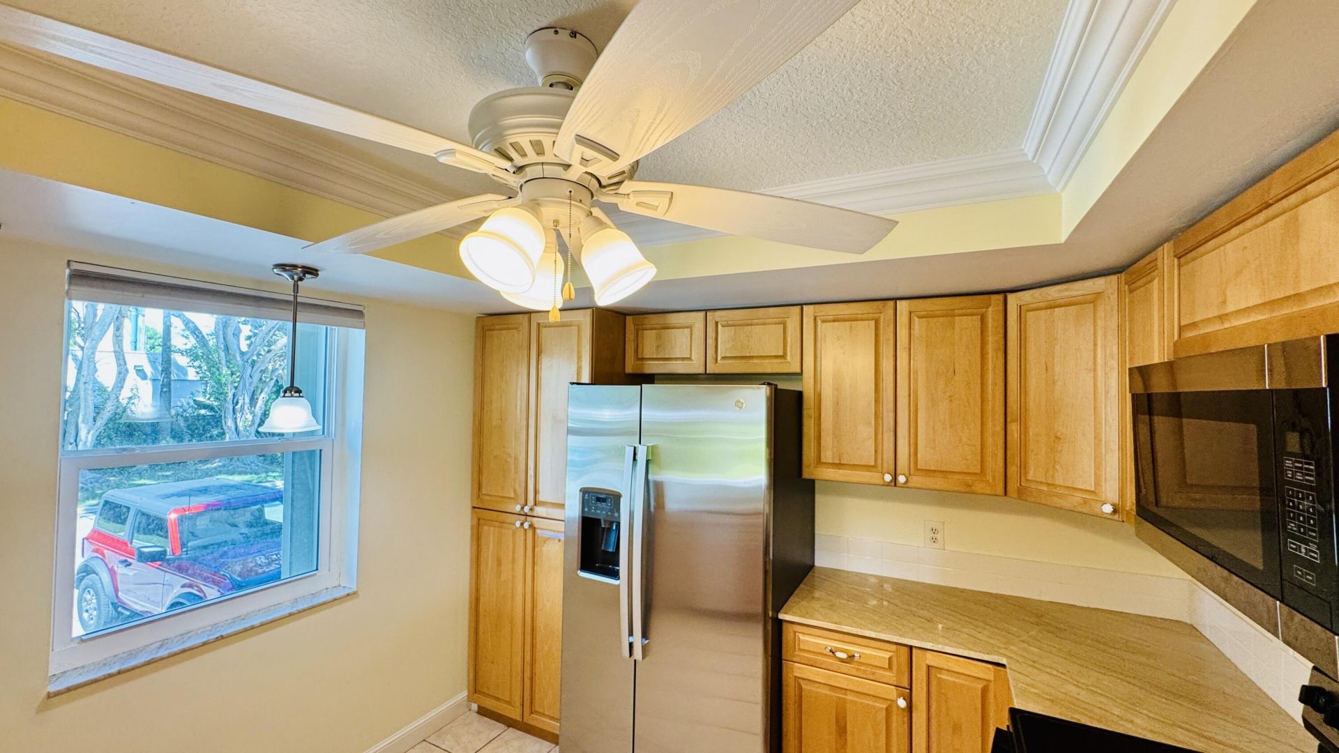 7030 Half Moon Circle, Unit 121, Hypoluxo, FL 33462 Photo