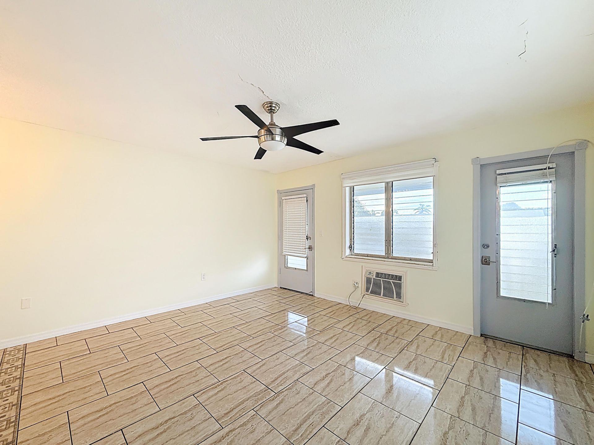 15610 NE 6th Avenue, Unit 37b, Miami, FL 33162 Photo