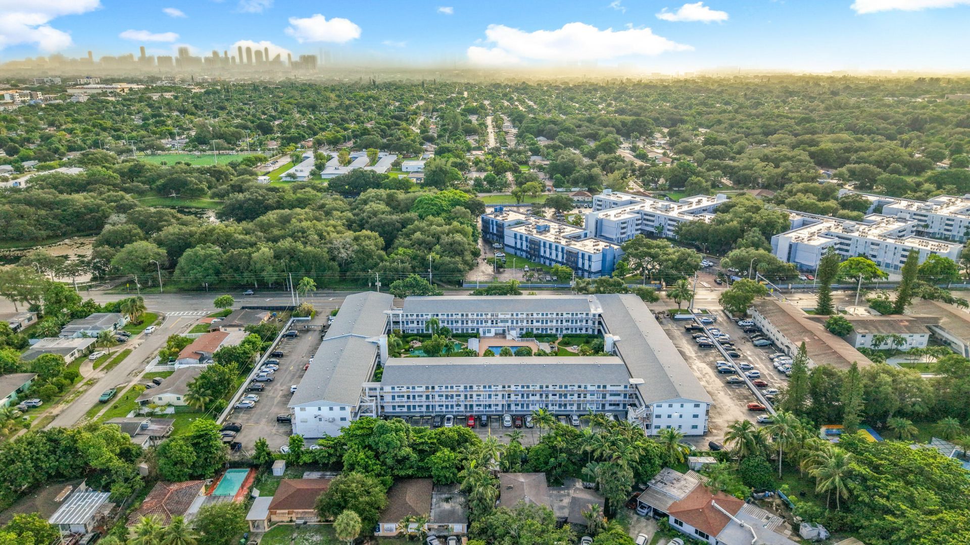 15610 NE 6th Avenue, Unit 37b, Miami, FL 33162 Photo