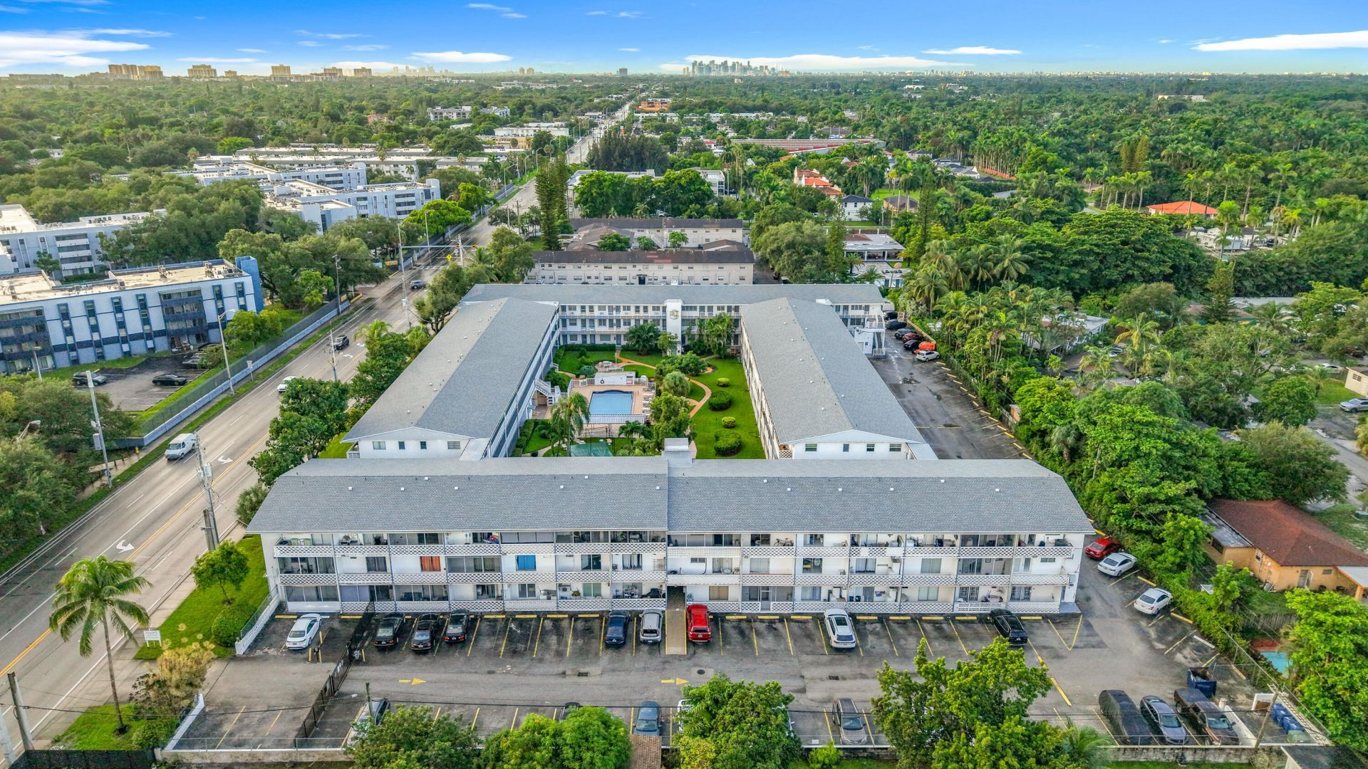 15610 NE 6th Avenue, Unit 37b, Miami, FL 33162 Photo