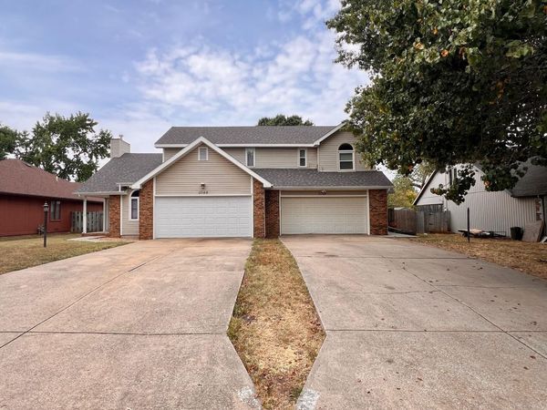 3749-3753 N Pickwick, Springfield, MO 65803