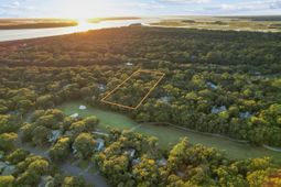 2581 High Hammock Road photo 4