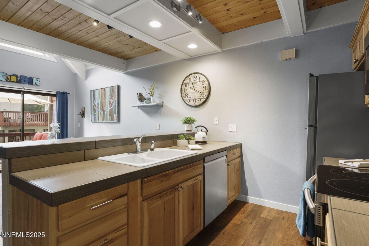 989 Tahoe Boulevard, Unit 61, Incline Village, NV 89451 Photo