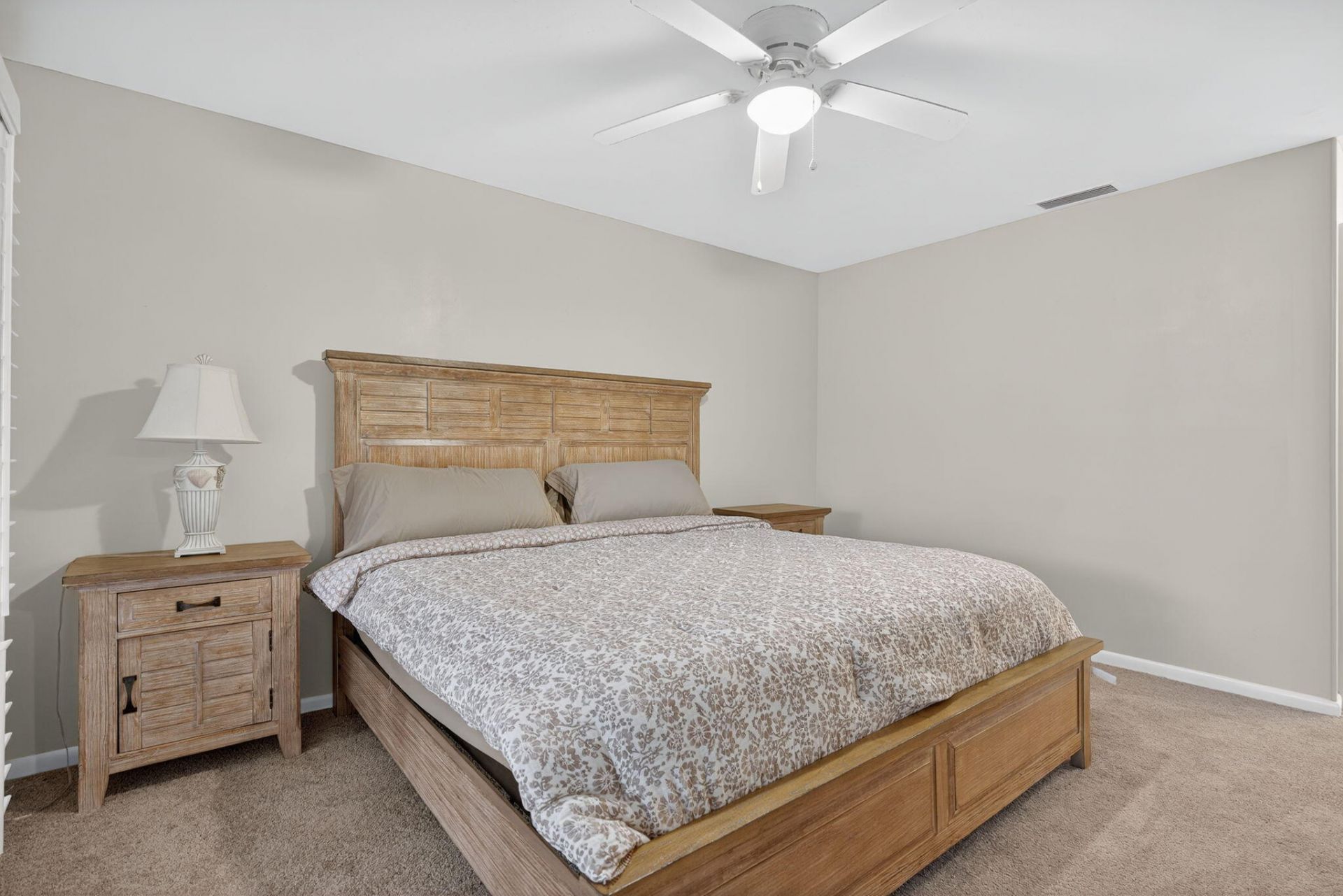 1127 E Seminole Avenue, Unit 8a, Jupiter, FL 33477 Photo