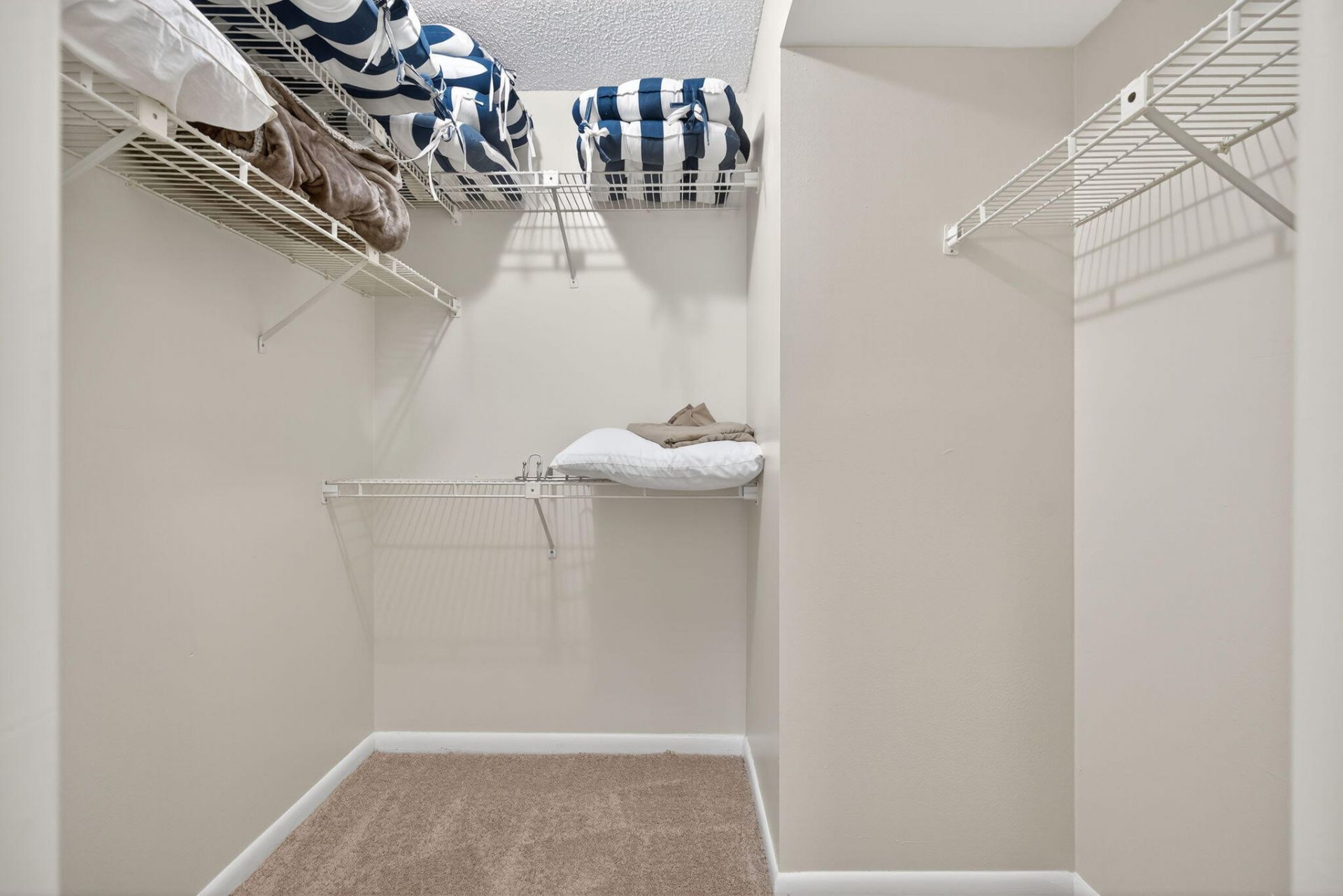 1127 E Seminole Avenue, Unit 8a, Jupiter, FL 33477 Photo