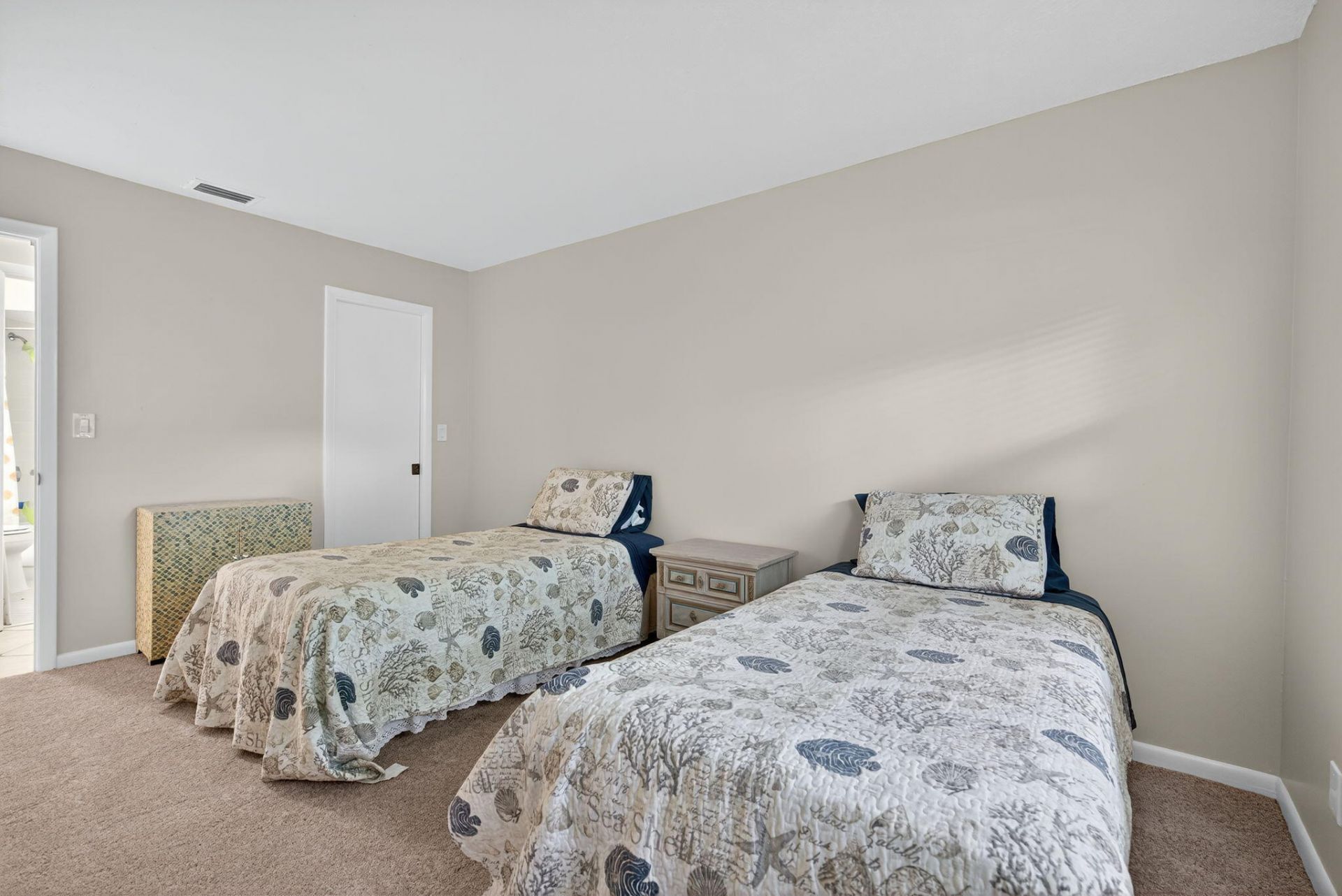 1127 E Seminole Avenue, Unit 8a, Jupiter, FL 33477 Photo