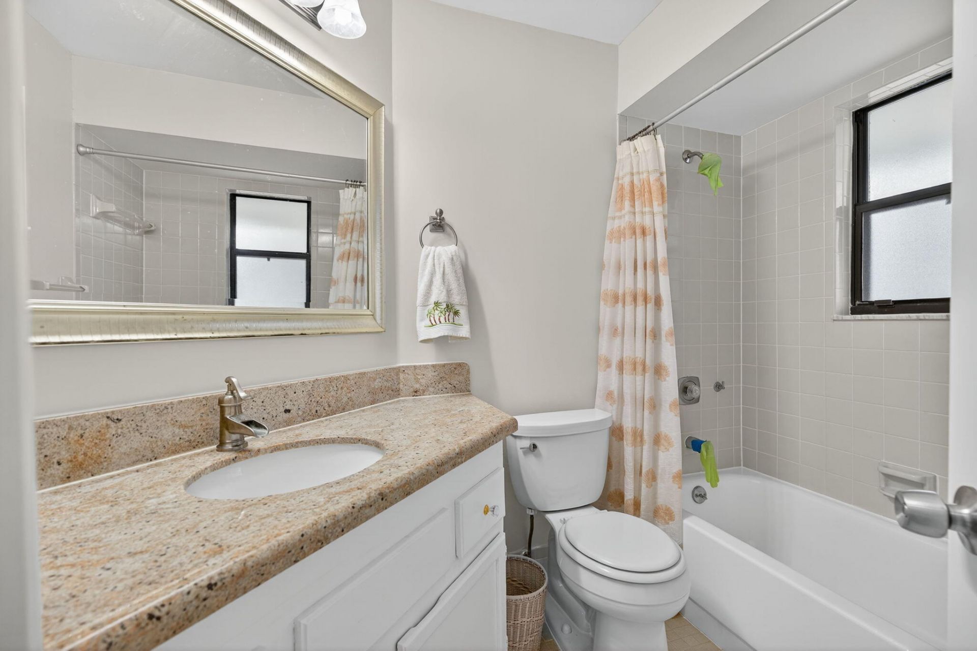 1127 E Seminole Avenue, Unit 8a, Jupiter, FL 33477 Photo