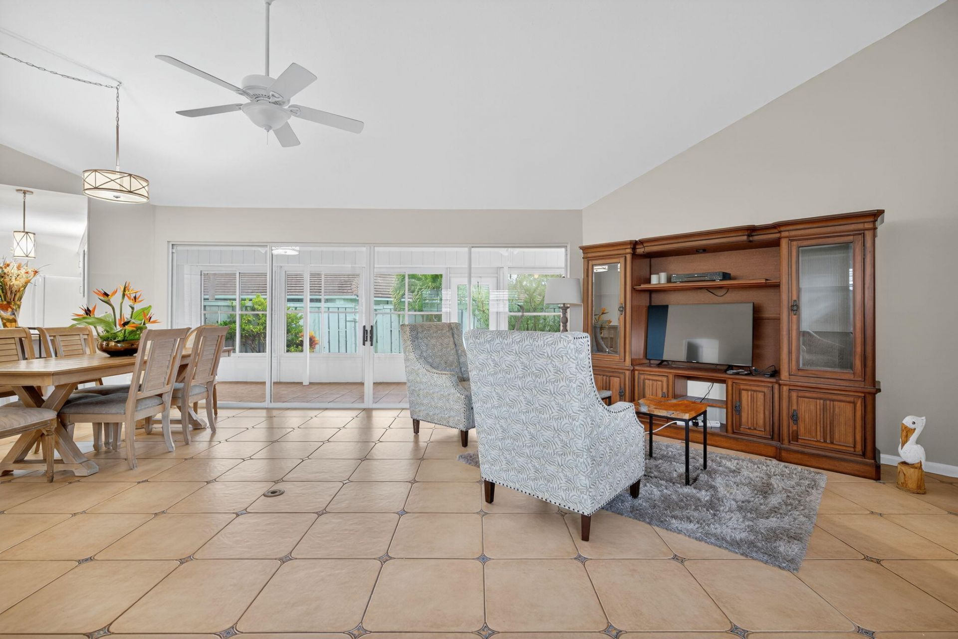 1127 E Seminole Avenue, Unit 8a, Jupiter, FL 33477 Photo