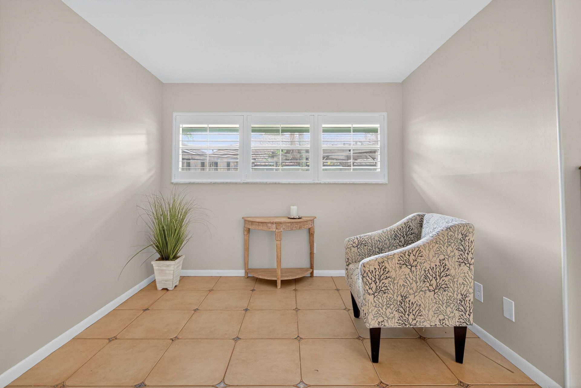 1127 E Seminole Avenue, Unit 8a, Jupiter, FL 33477 Photo