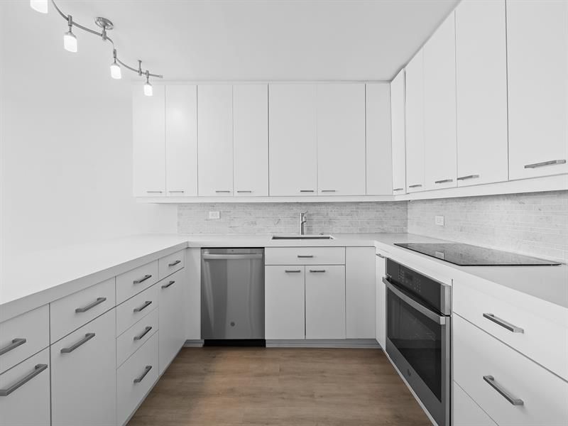 5 Island Avenue, Unit 12B, Miami Beach, FL 33139 Photo