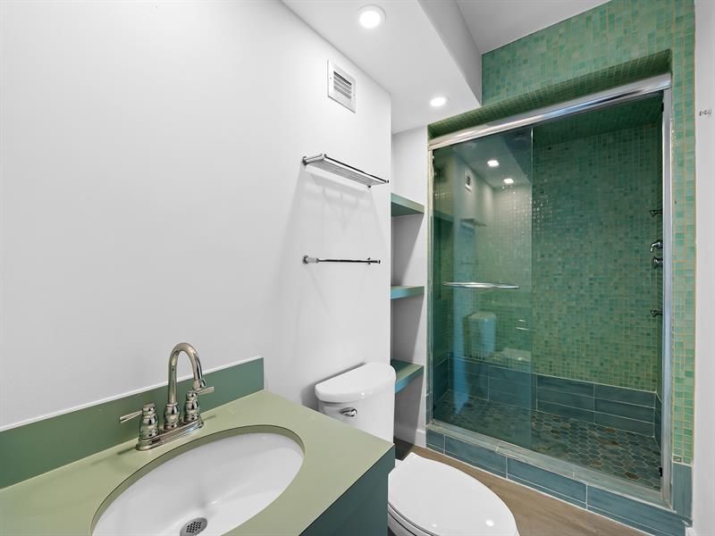 5 Island Avenue, Unit 12B, Miami Beach, FL 33139 Photo