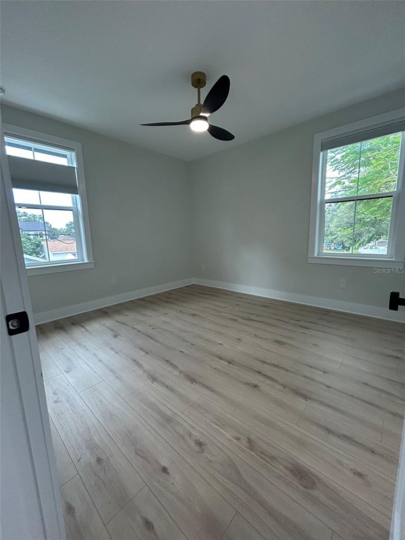 468 44th Avenue N, Unit 1/2, Saint Petersburg, FL 33703 Photo