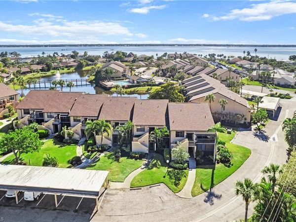 15448 Admiralty CIR, Unit 8, NORTH FORT MYERS, FL 33917