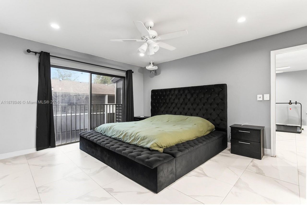 177 W Laurel, Unit 1107, Margate, FL 33063 Photo