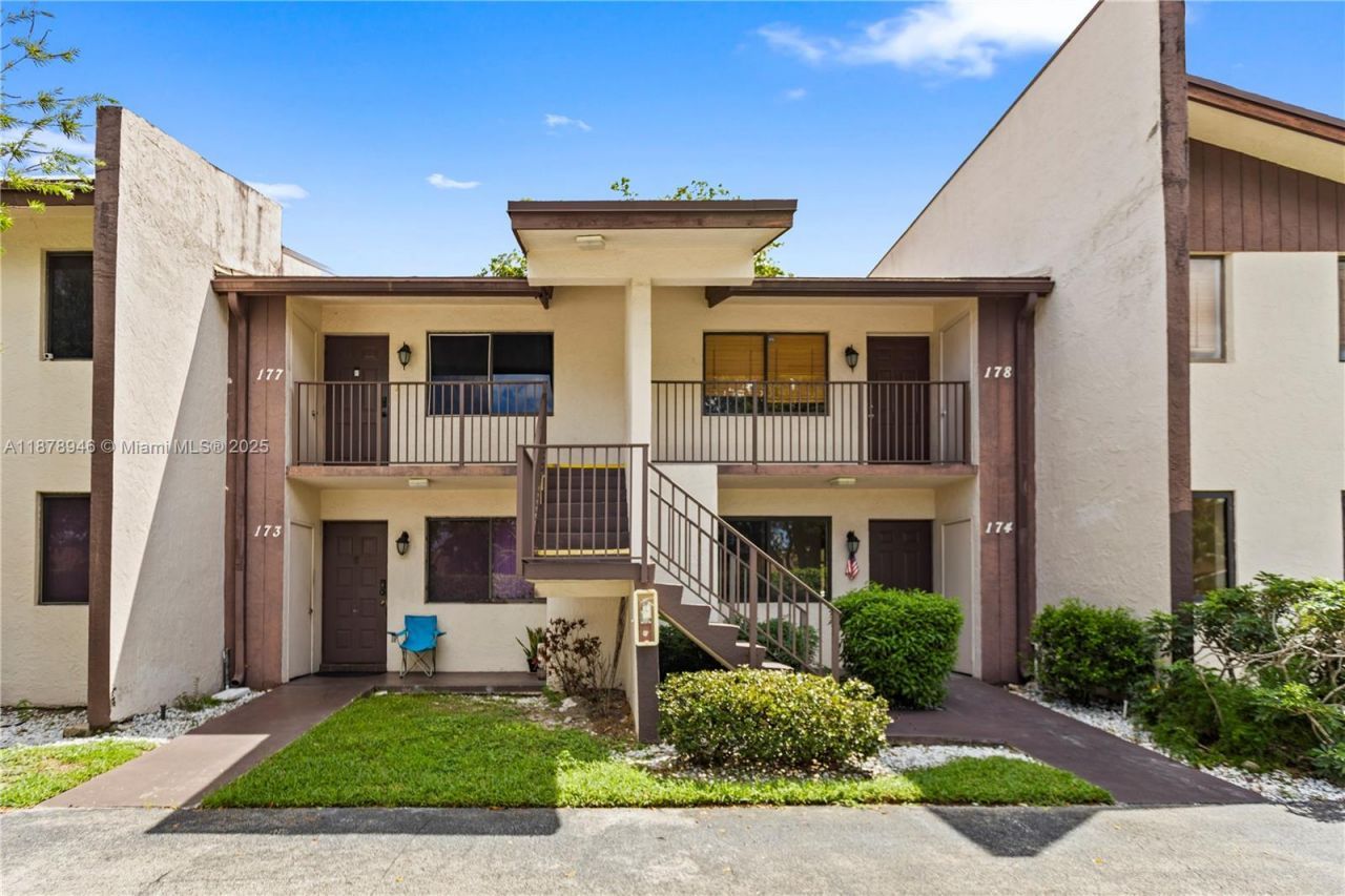 177 W Laurel, Unit 1107, Margate, FL 33063 Photo