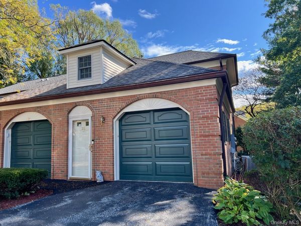 35 Westbrook Road, Newburgh, NY 12550