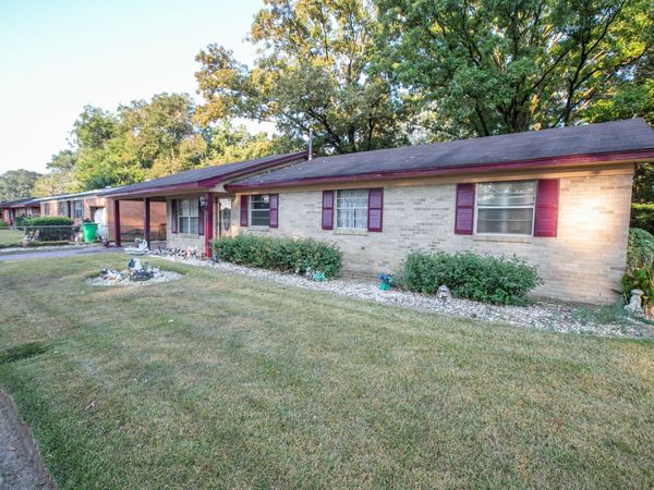 1525 N 27th, Columbus, MS 39701
