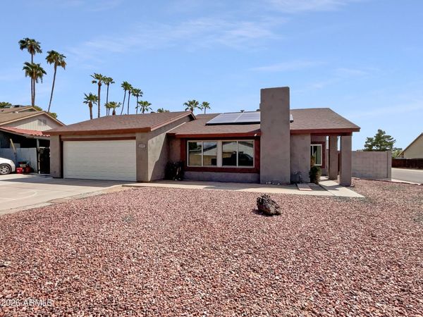 2337 W TIERRA BUENA Lane, Phoenix, AZ 85023