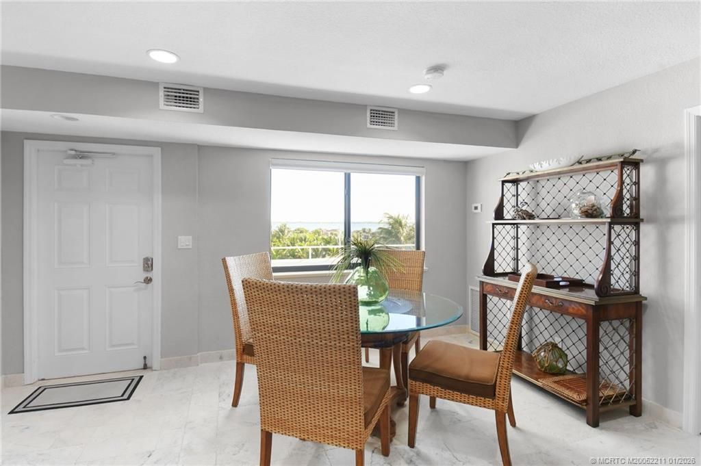2375 NE Ocean Boulevard, Unit E402, Stuart, FL 34996 Photo