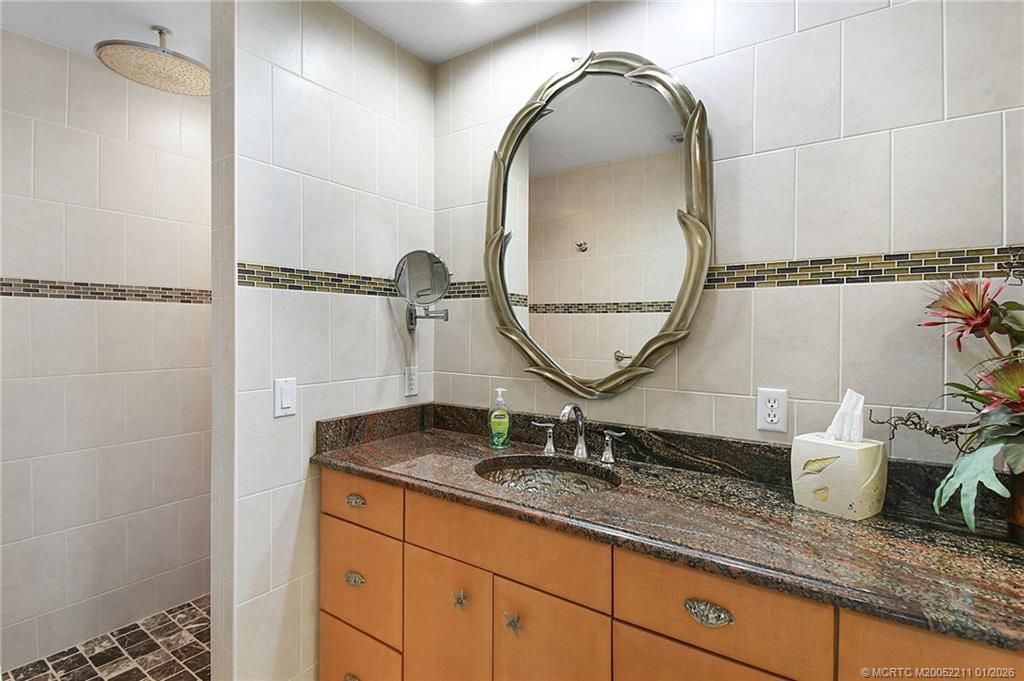 2375 NE Ocean Boulevard, Unit E402, Stuart, FL 34996 Photo