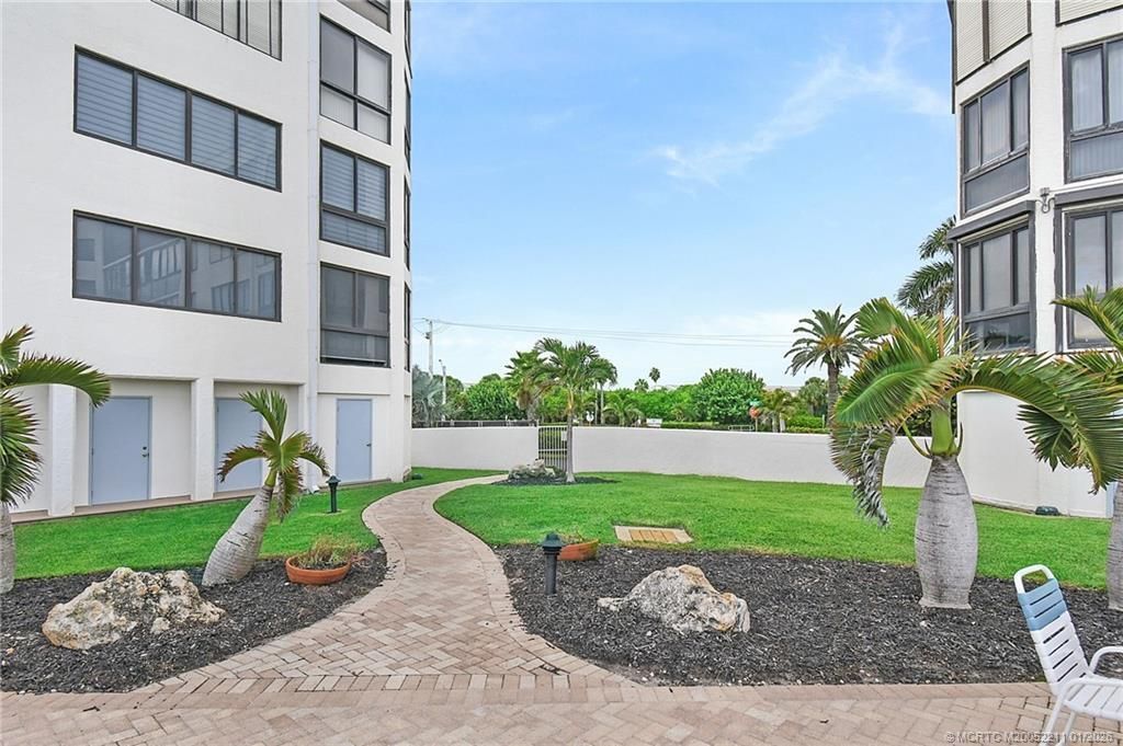 2375 NE Ocean Boulevard, Unit E402, Stuart, FL 34996 Photo