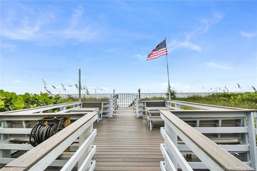 2375 NE Ocean Boulevard, Unit E402, Stuart, FL 34996 Photo