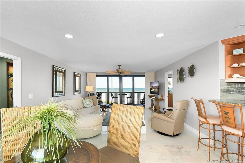 2375 NE Ocean Boulevard, Unit E402, Stuart, FL 34996 Photo