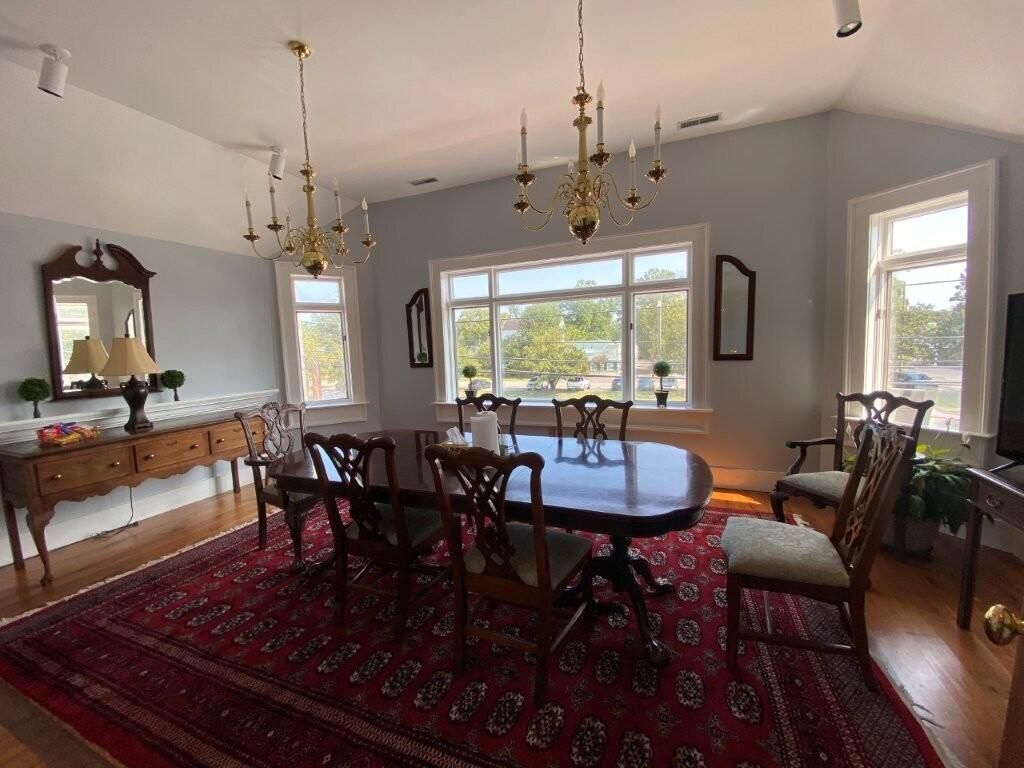 112 W Doty Avenue Photo 22