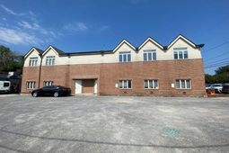 112 W Doty Avenue photo 4