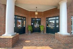 112 W Doty Avenue photo 4