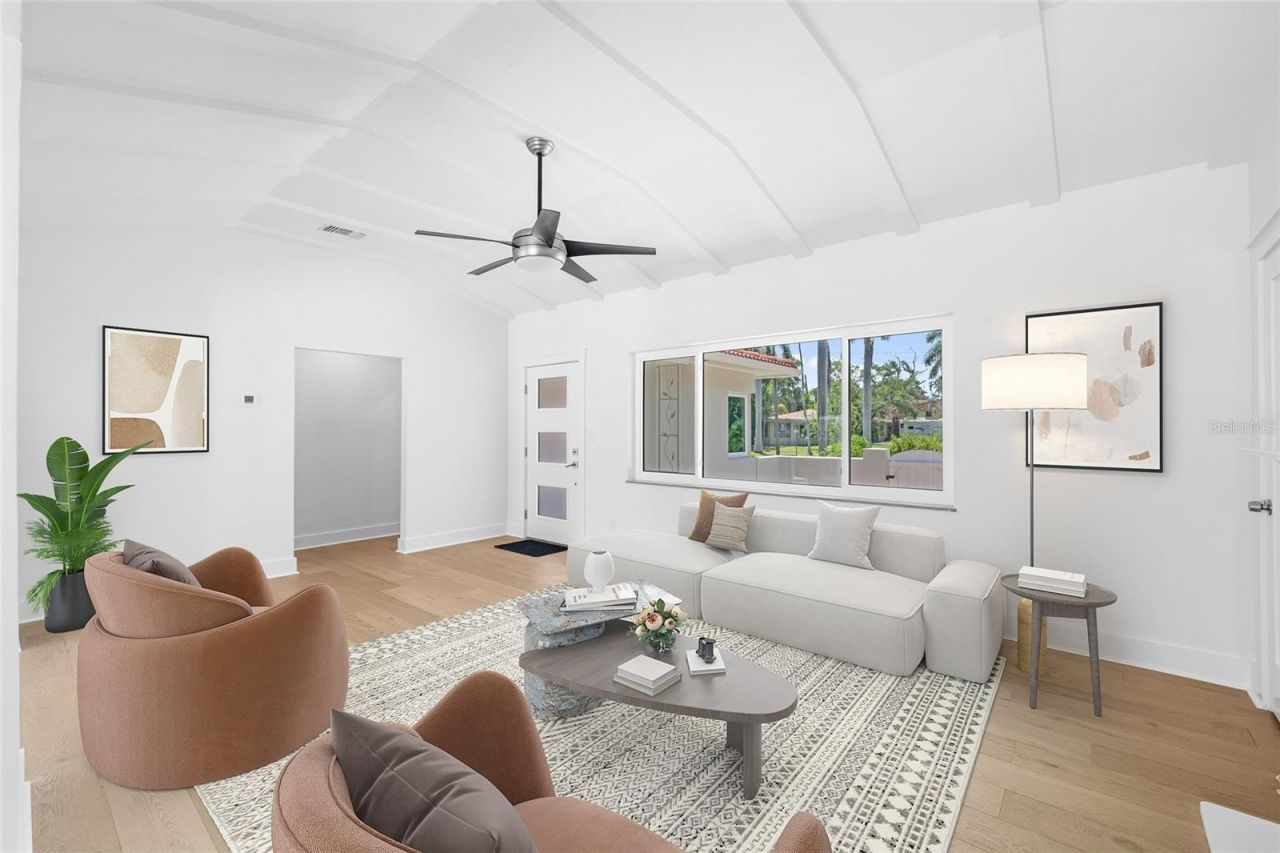 860 Snell Isle Boulevard Ne, Saint Petersburg, FL 33704 Photo