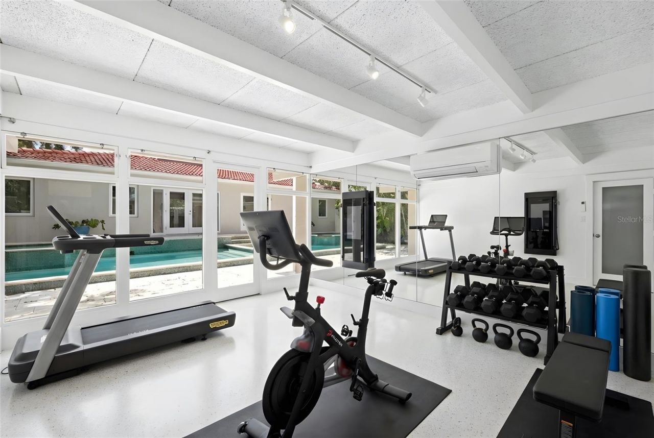 860 Snell Isle Boulevard Ne, Saint Petersburg, FL 33704 Photo