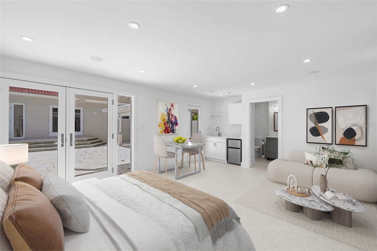 860 Snell Isle Boulevard Ne, Saint Petersburg, FL 33704 Photo