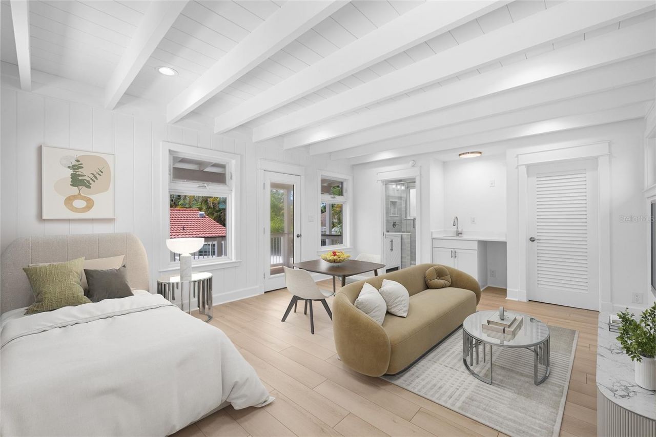 860 Snell Isle Boulevard Ne, Saint Petersburg, FL 33704 Photo