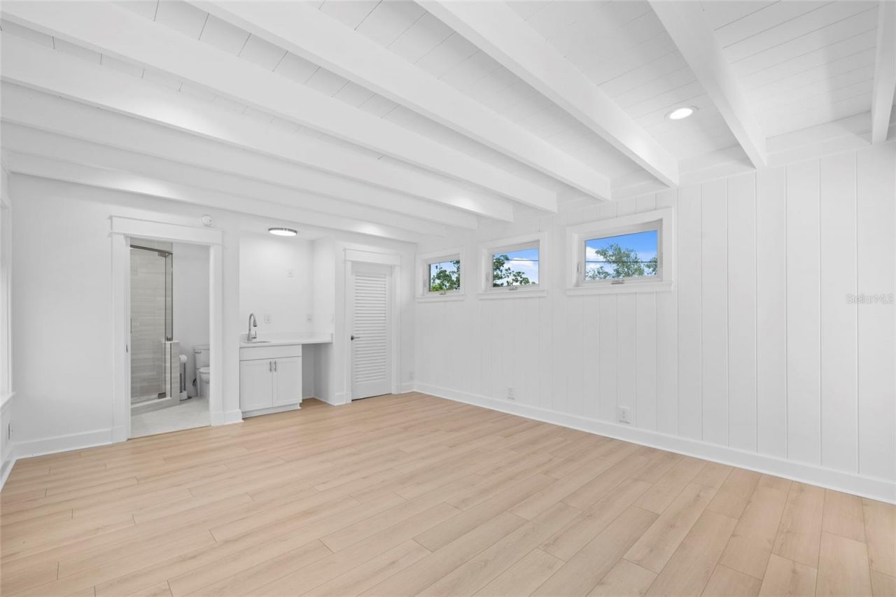 860 Snell Isle Boulevard Ne, Saint Petersburg, FL 33704 Photo