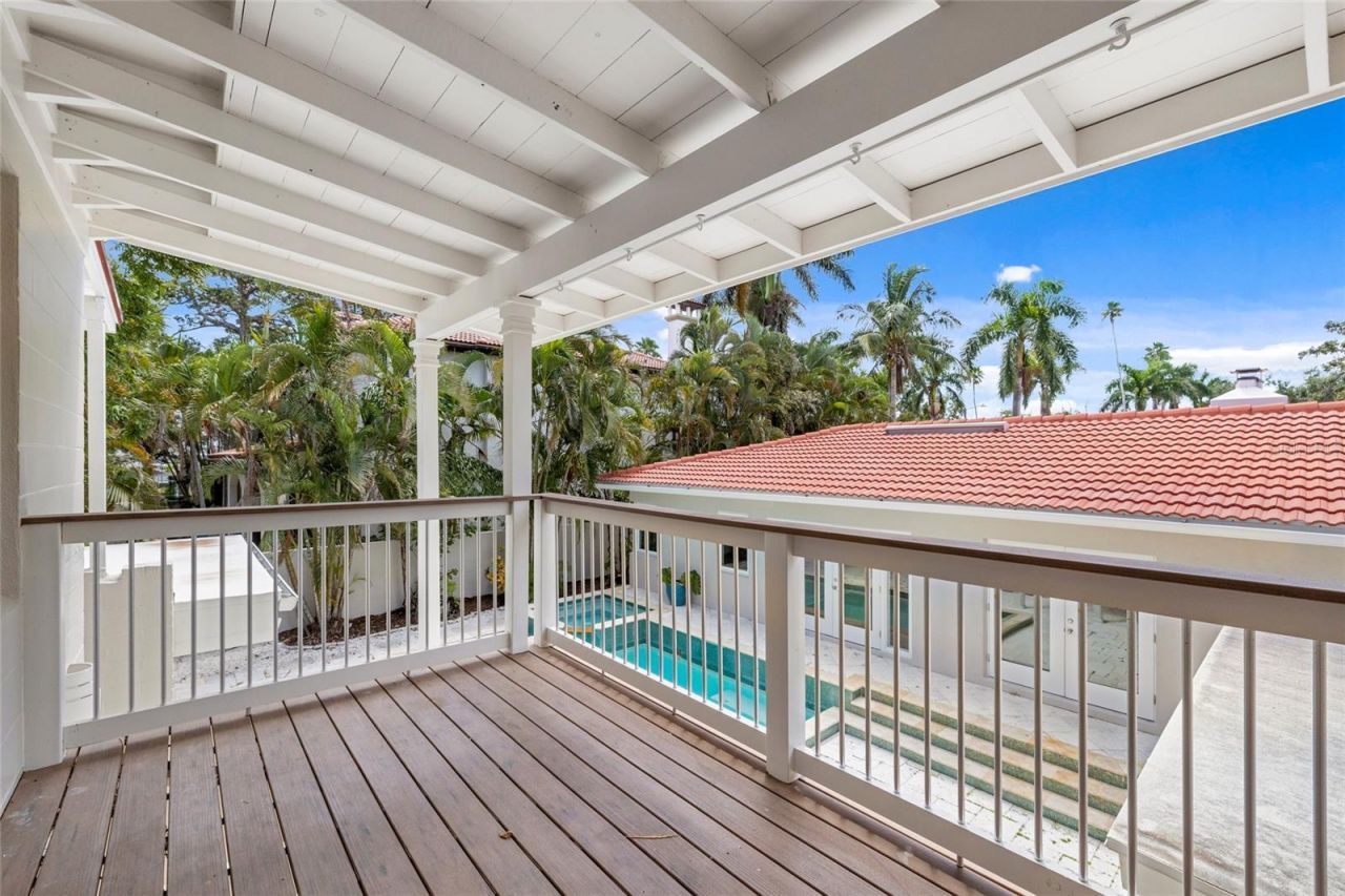 860 Snell Isle Boulevard Ne, Saint Petersburg, FL 33704 Photo