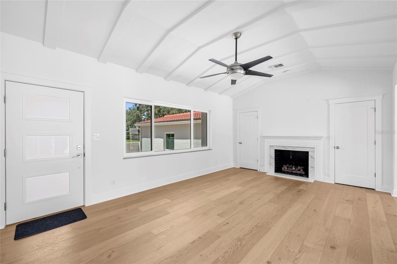 860 Snell Isle Boulevard Ne, Saint Petersburg, FL 33704 Photo